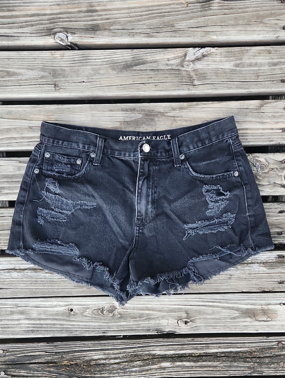 American Eagle Black Distressed Hi-Risw Festival Shorts Cut Off Raw Hem 10
